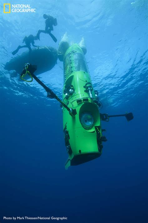 james cameron challenger deep submarine.